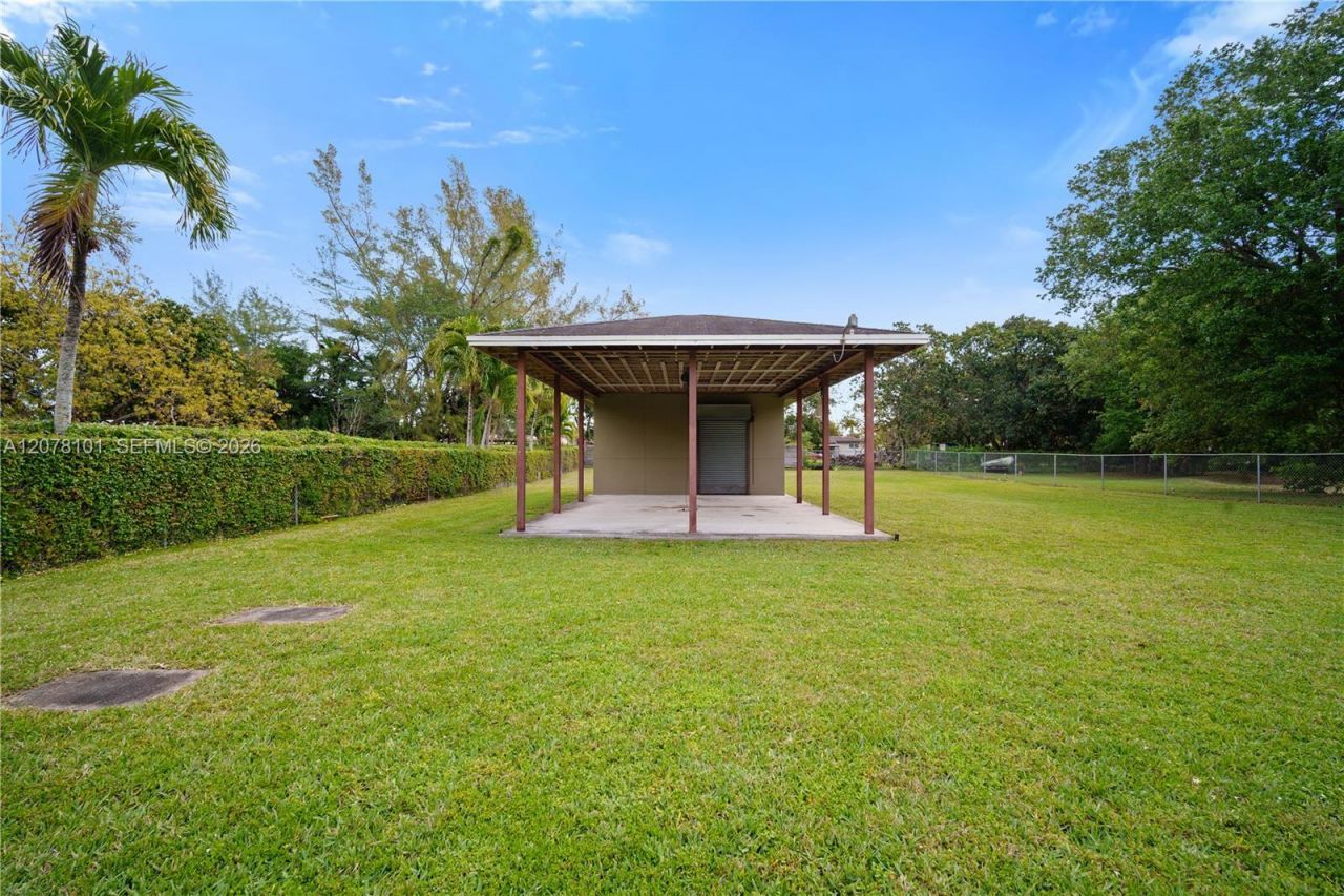 14031 NW 5th Ave, Miami, FL 33168 Photo