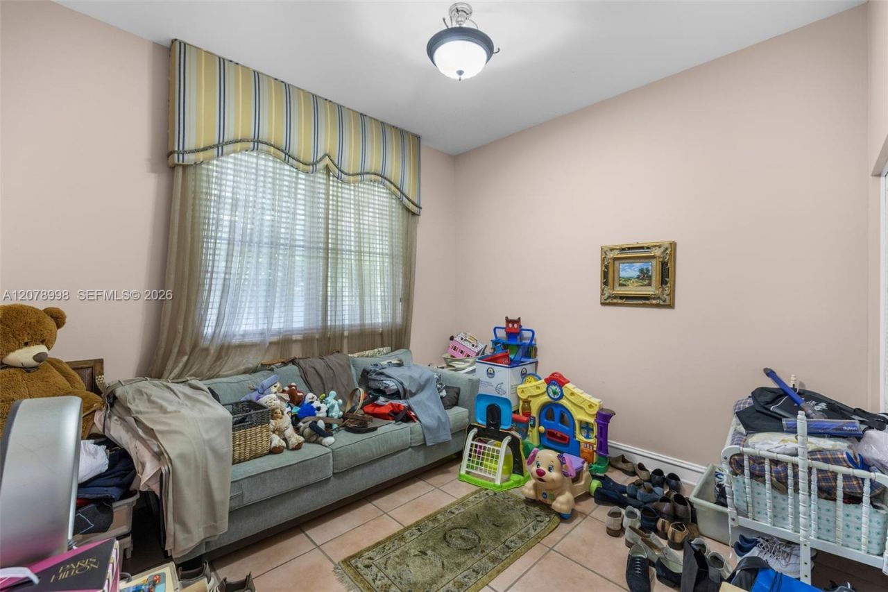 8430 SW 98th St, Miami, FL 33156 Photo