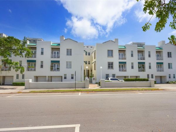 5801 SW 74th Ter , Unit 3, South Miami, FL 33143