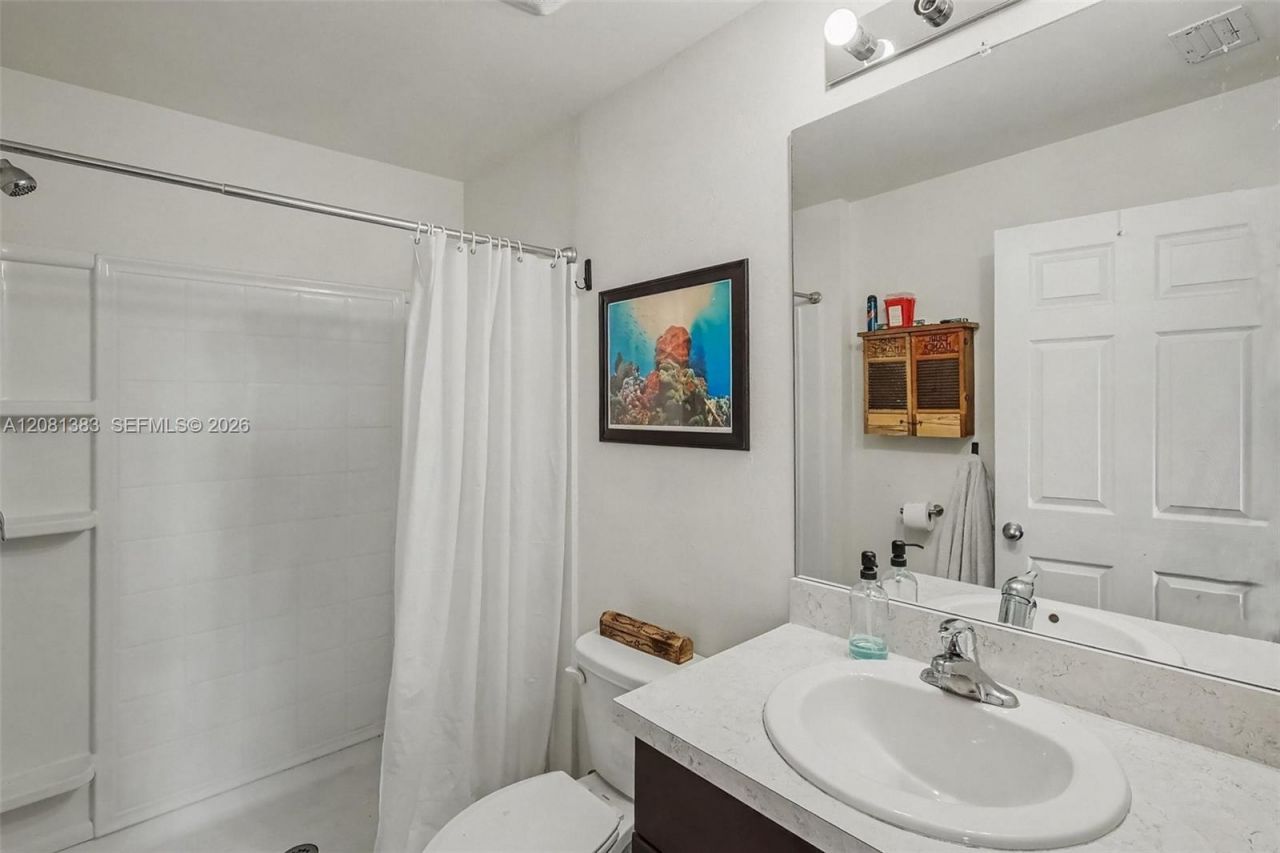 9012 W Justice Cir, La Belle, FL 33935 Photo