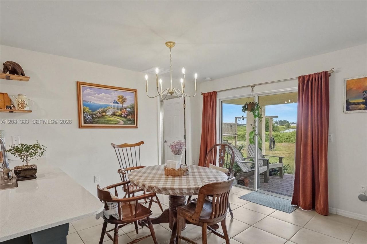 9012 W Justice Cir, La Belle, FL 33935 Photo