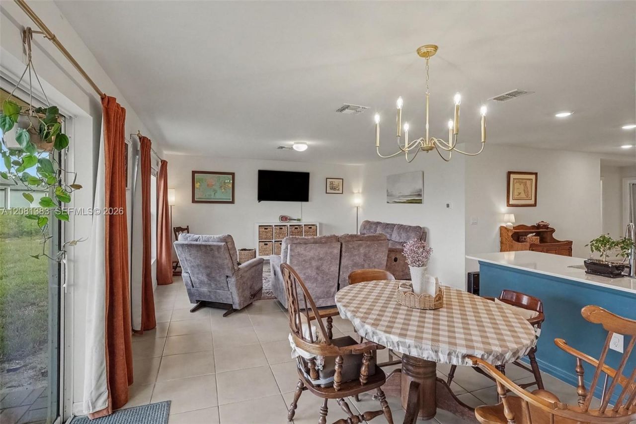 9012 W Justice Cir, La Belle, FL 33935 Photo