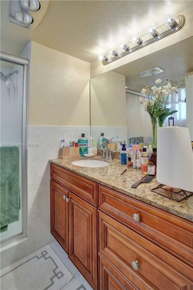 8325 Sunrise Lakes Blvd, Unit 212, Sunrise, FL 33322 Photo