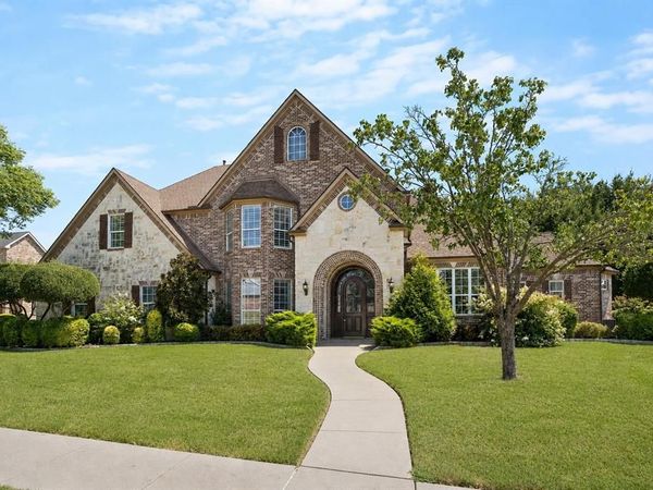 804 White Buffalo Lane, Heath, TX 75032