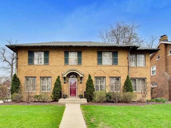 10041 S Hoyne Avenue , Chicago, IL 60643