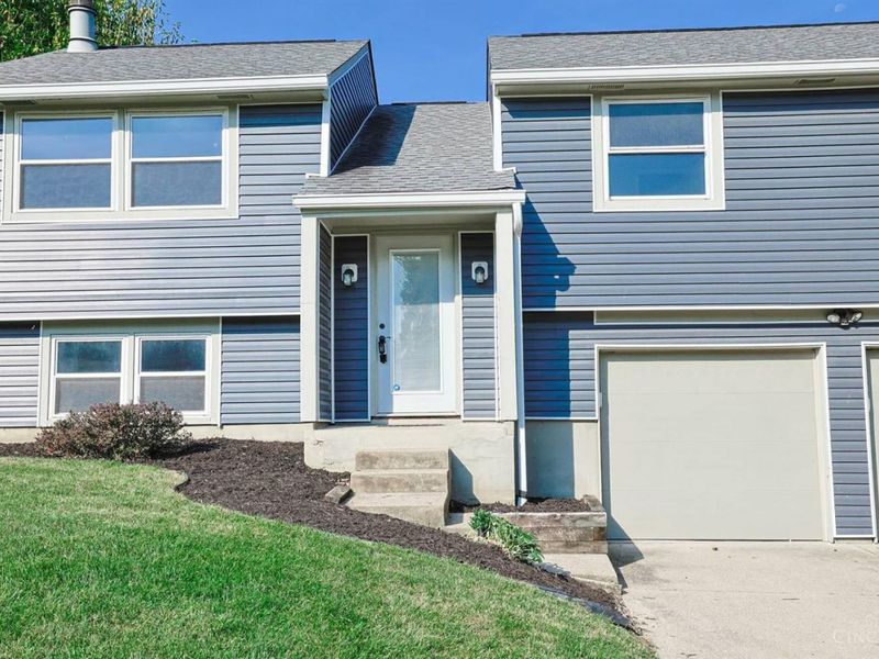 5569 Venus Lane, Fairfield, OH 45014 Photo 3