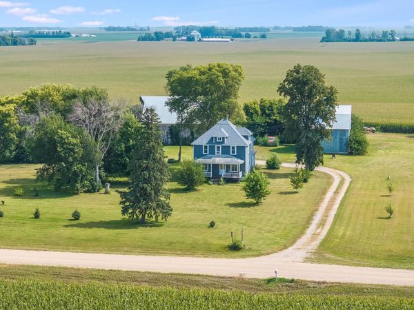 1668 150th Avenue , Welcome, MN 56181