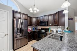 296 Foxpath Loop photo 4
