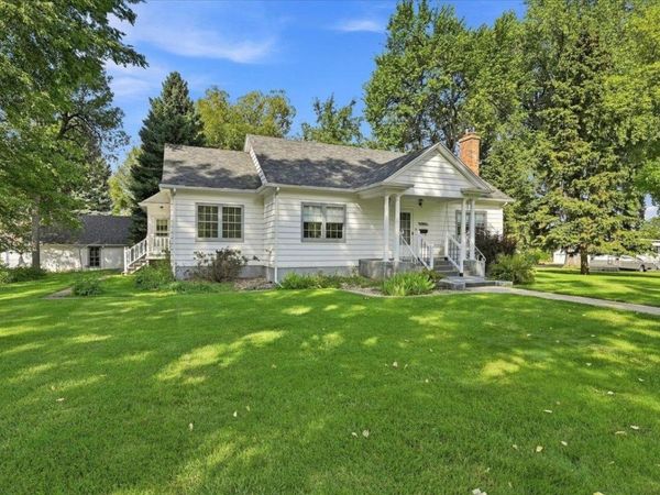 931 8th Street, Spearfish, SD 57783