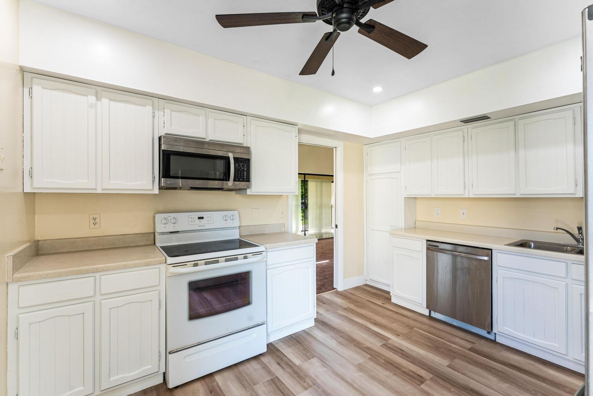 6474 Pumpkin Seed Circle, Unit 206, Boca Raton, FL 33433 Photo