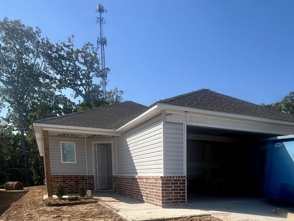 1645 Rambling Brook Drive, Benton, AR 72015
