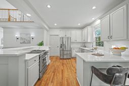 8631 Woodland Walk photo 4
