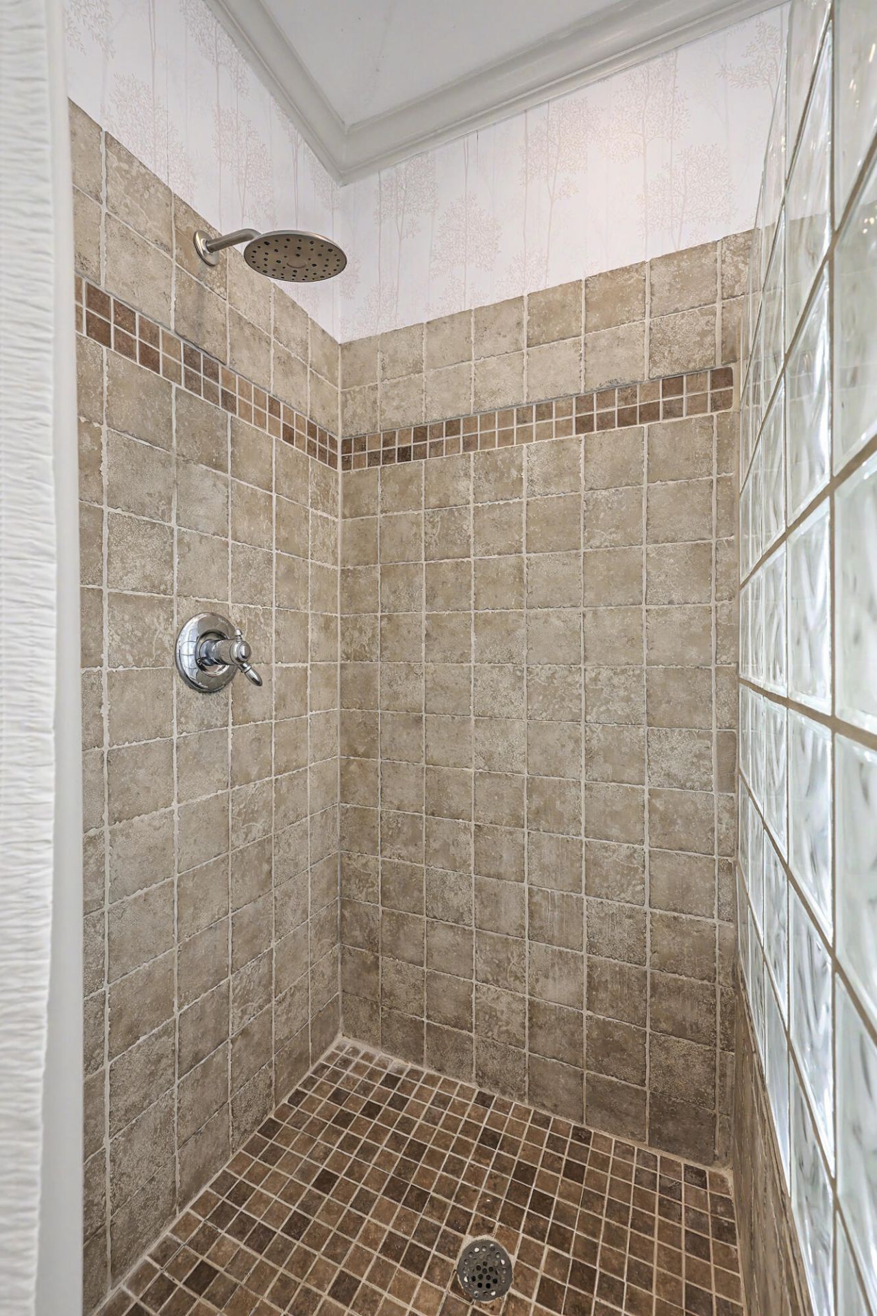 8631 Woodland Walk Photo 35