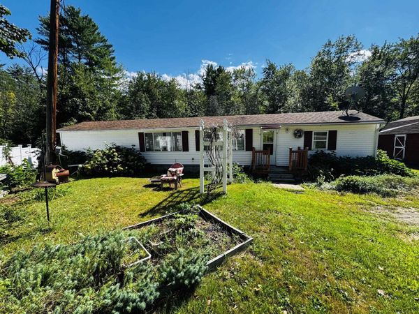 668 Washington Street, Barrington, NH 03825