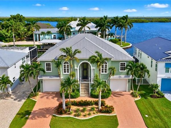 5575 Avenida Pescadora , FORT MYERS BEACH, FL 33931