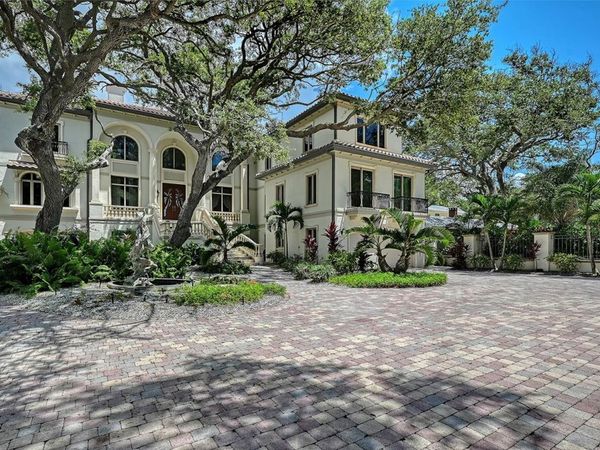 1216 N CASEY KEY ROAD, OSPREY, FL 34229
