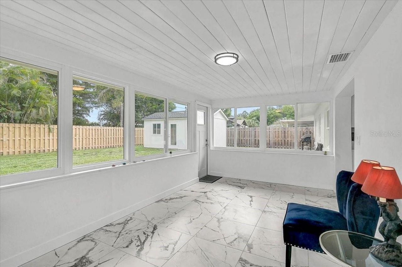 2347 Tangerine Drive, Sarasota, FL 34239 Photo