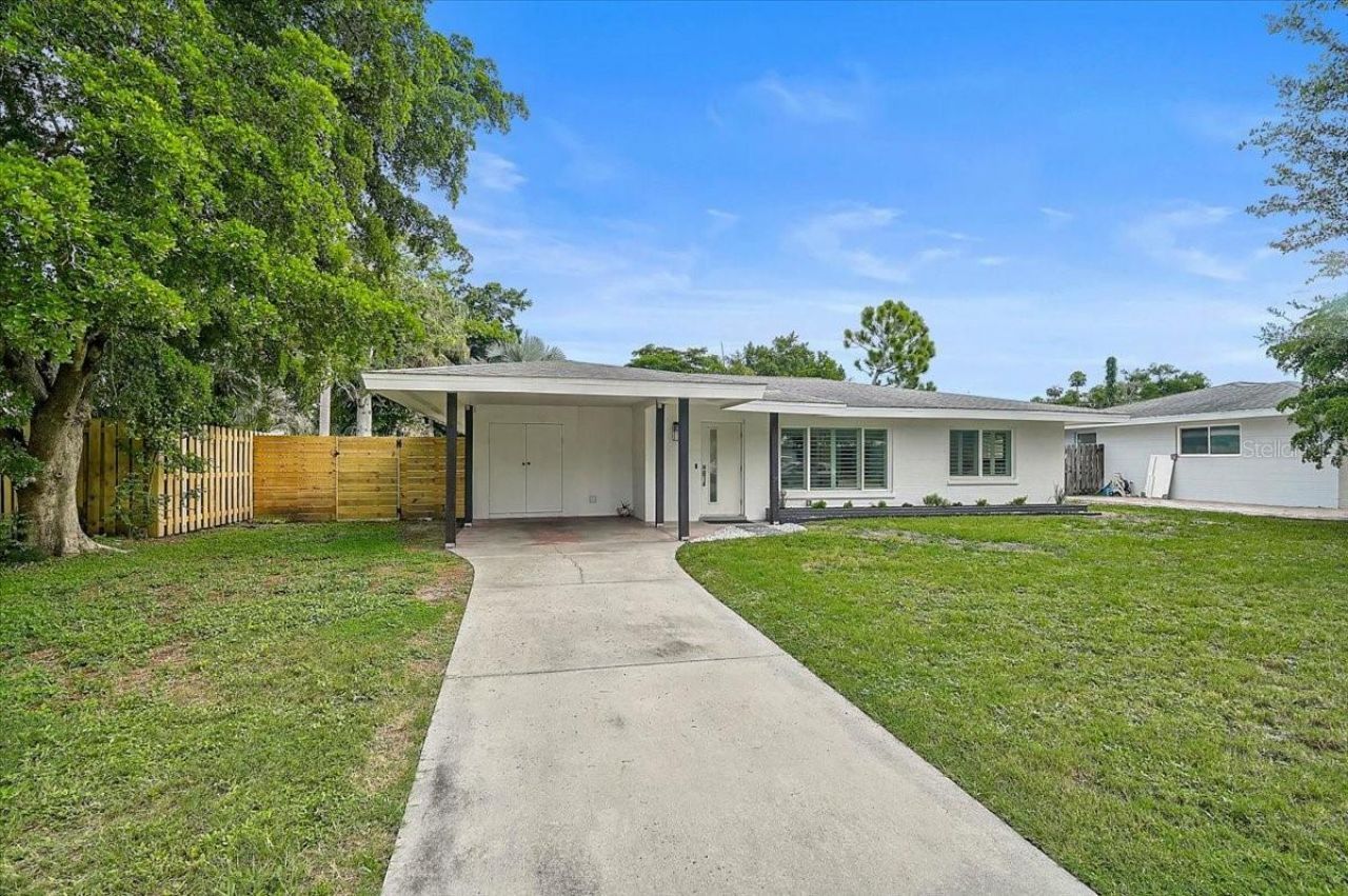 2347 Tangerine Drive, Sarasota, FL 34239 Photo