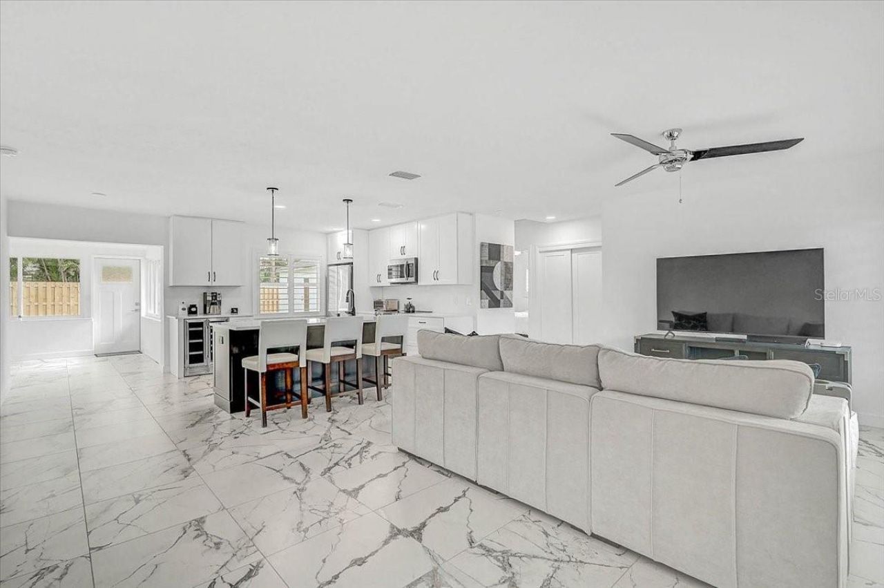 2347 Tangerine Drive, Sarasota, FL 34239 Photo