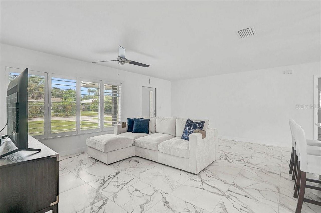 2347 Tangerine Drive, Sarasota, FL 34239 Photo