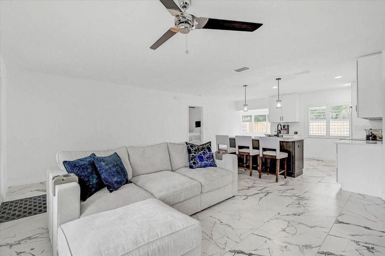 2347 Tangerine Drive, Sarasota, FL 34239 Photo