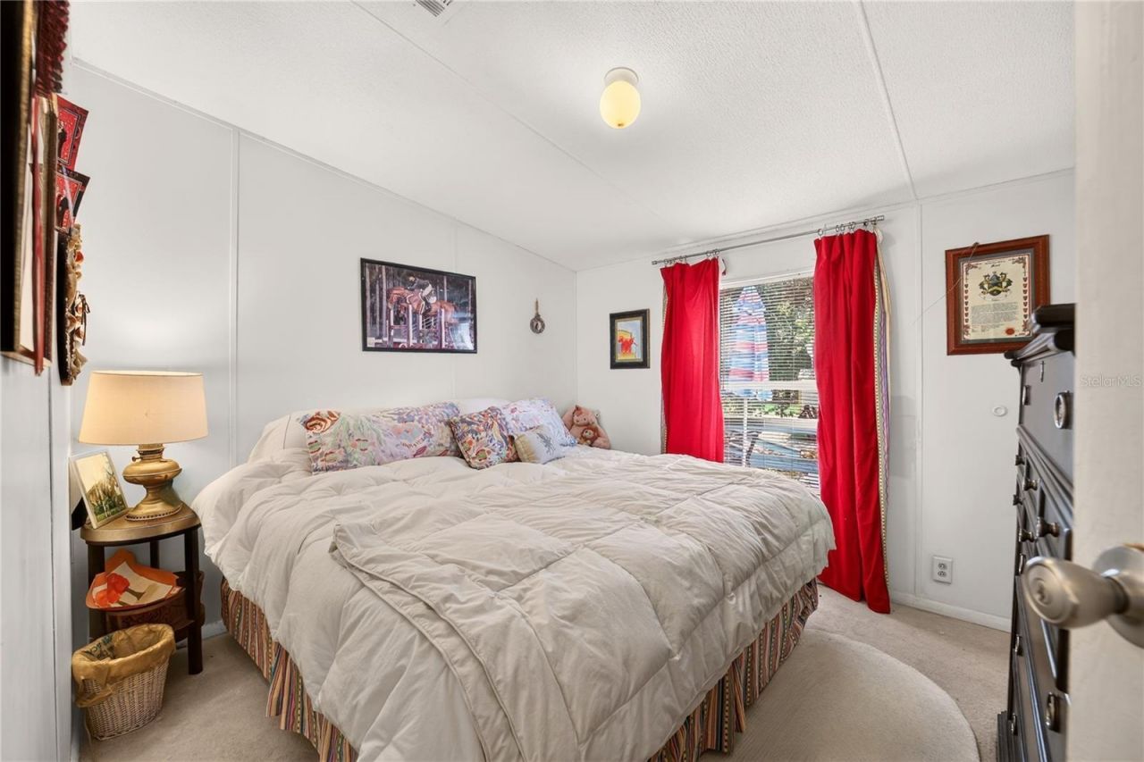 6051 SE 148th Terrace , Morriston, FL 32668 Photo