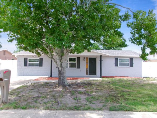 1421 NORMANDY BOULEVARD , HOLIDAY, FL 34691