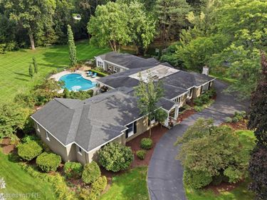 5245 Wayfind Lane, Bloomfield Township, Mi 48302