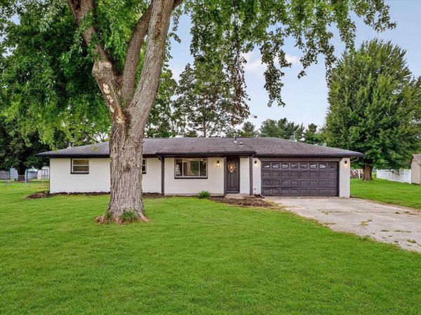 7172 W Crestwood Drive, Delphi, IN 46923