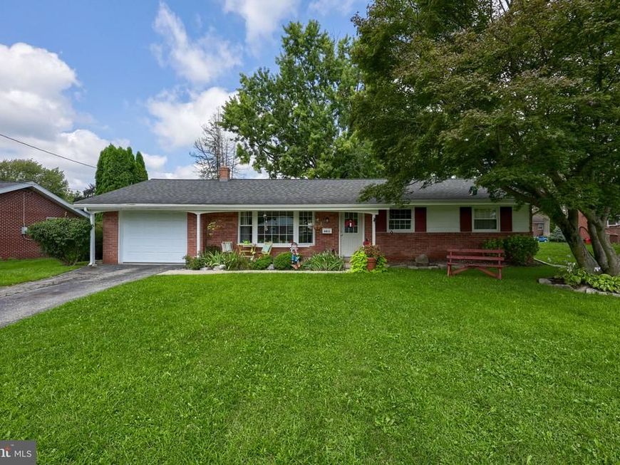 6411 Jeanette Drive , East Petersburg, PA 17520 Main Photo