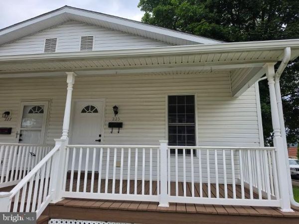 225 N MAIN ST., TELFORD, PA 18969