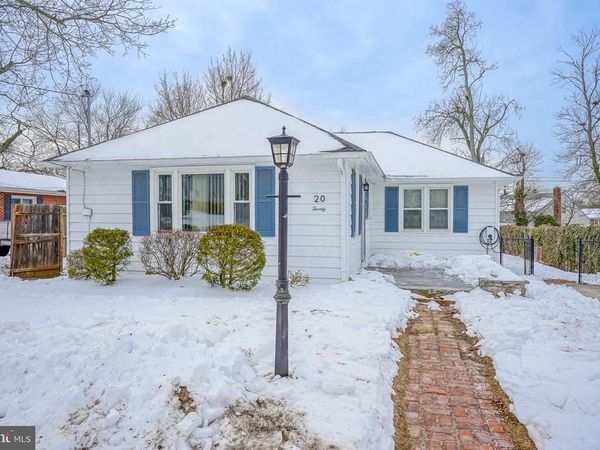 20 E LANDING ROAD, BLACKWOOD, NJ 08012