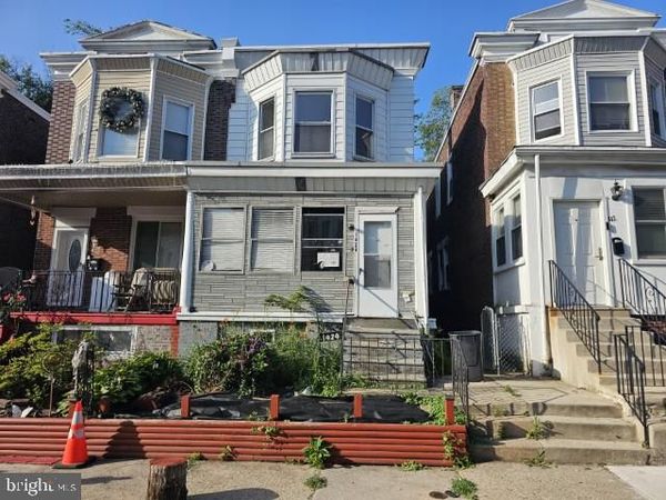 1424 W SPARKS STREET, PHILADELPHIA, PA 19141