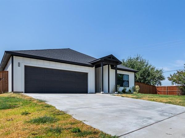 1916 Kimberly Drive, Arlington, TX 76010