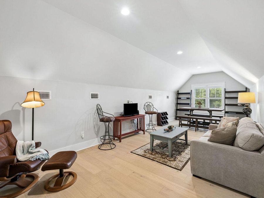 Property Image 79