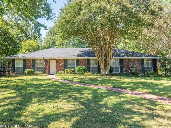 203 N Temple Road, Natchez, MS 39120