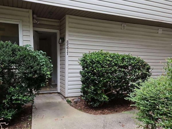 8571 Parkside Drive, Jonesboro, GA 30238