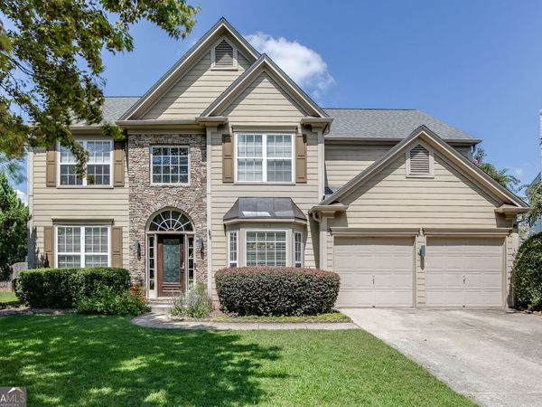 519 Glen Creek Way, Sugar Hill, GA 30518