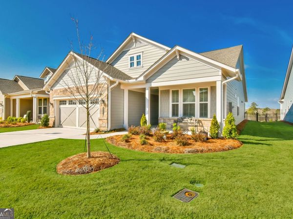 284 Pecks Court Court, Hoschton, GA 30548