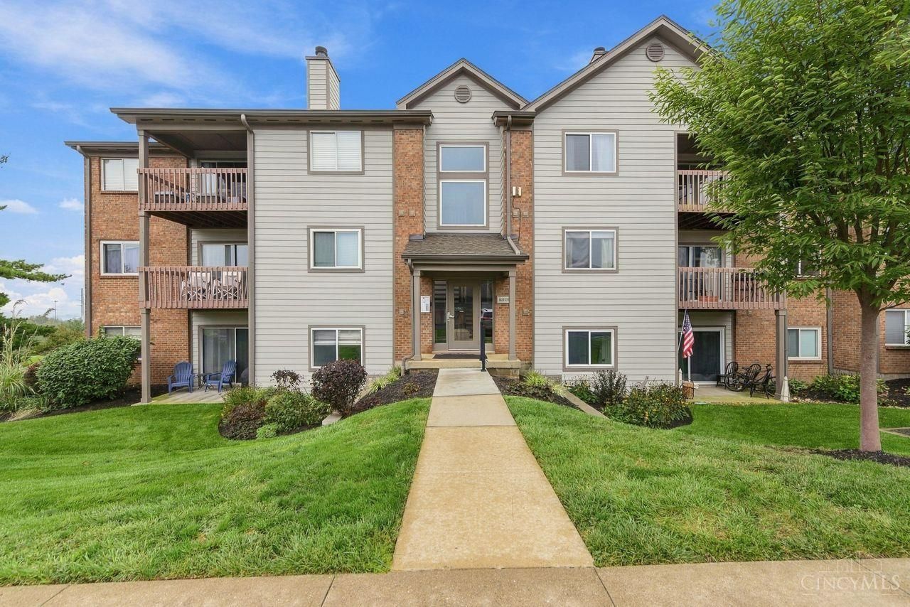 8929 Eagleview Drive, Unit 1, West Chester, OH 45069 Main Photo
