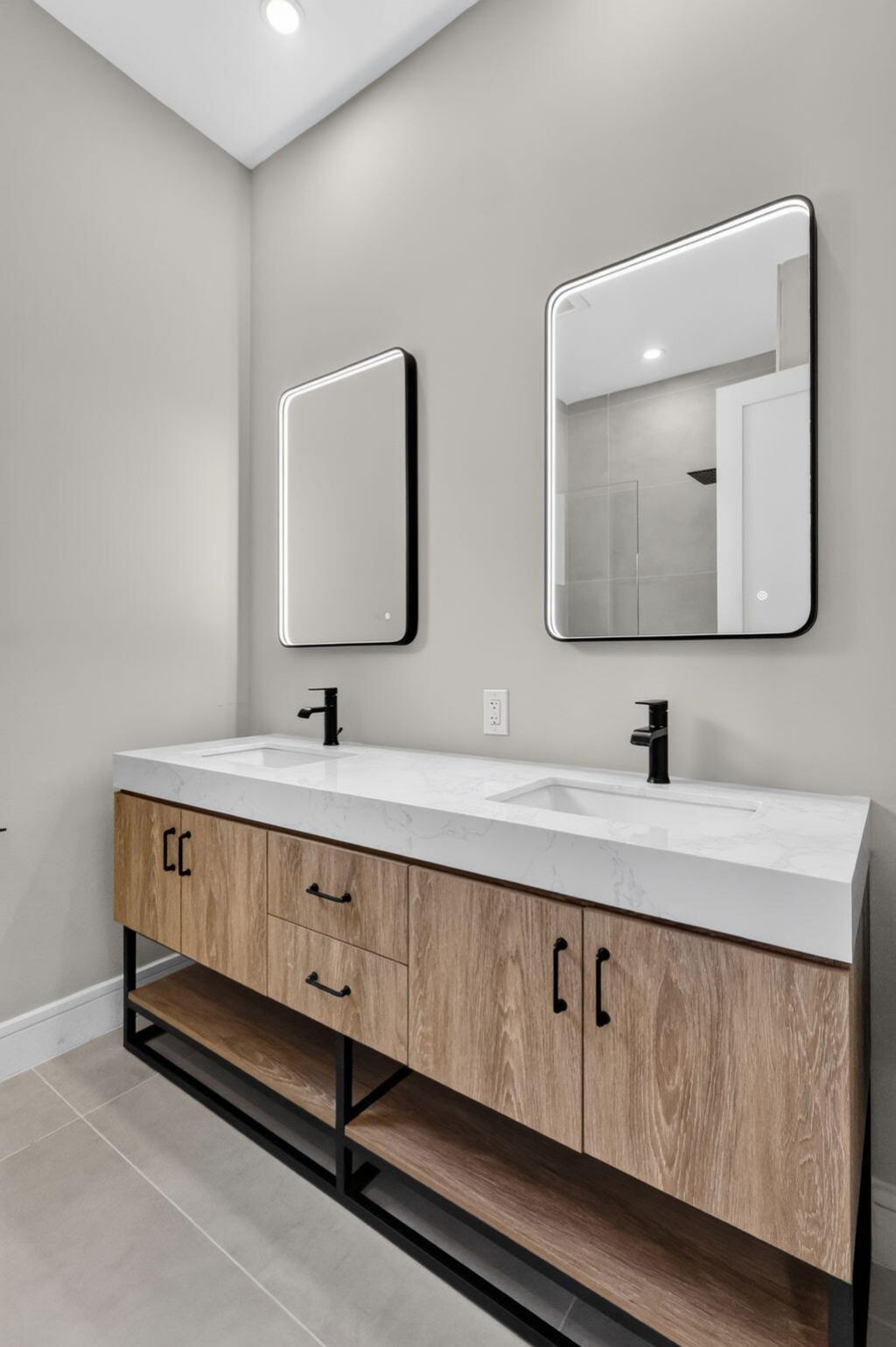 810 34th Street, West Palm Beach, FL 33407 Photo