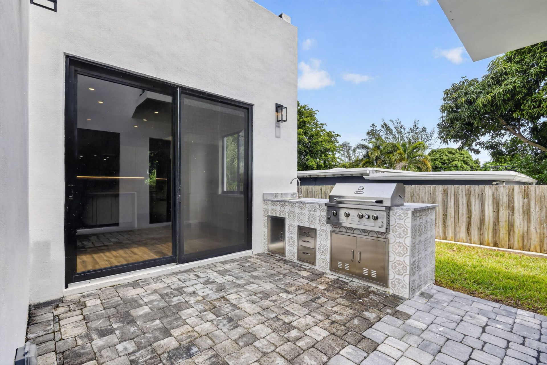 810 34th Street, West Palm Beach, FL 33407 Photo