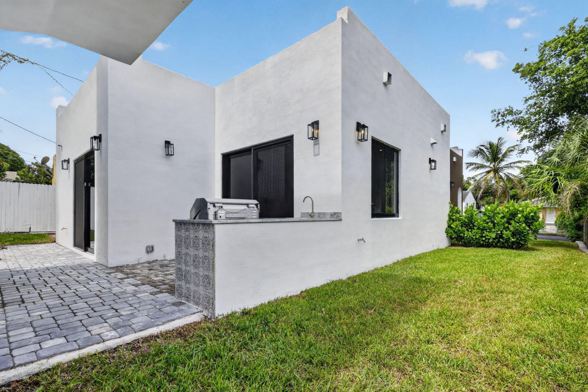810 34th Street, West Palm Beach, FL 33407 Photo