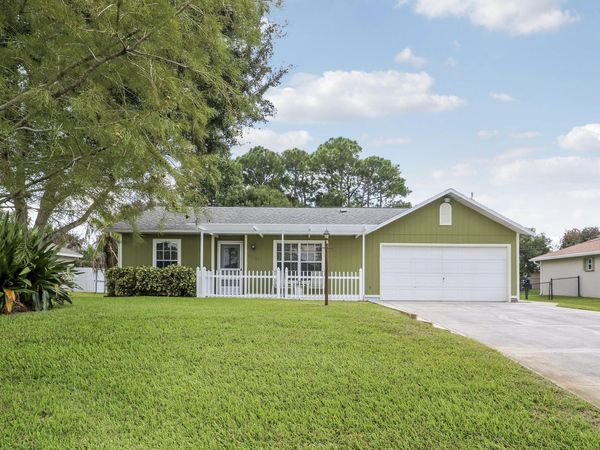1137 SW CURTIS Street, Port St. Lucie, FL 34983