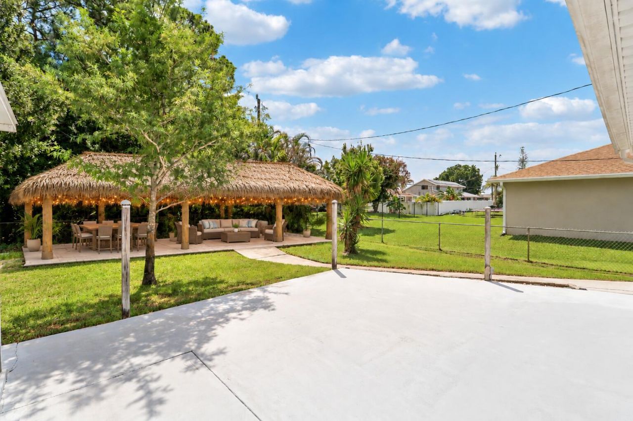 1137 SW Curtis Street, Port Saint Lucie, FL 34983 Photo