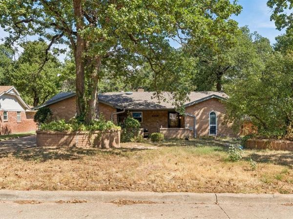 8121 NW 20th Terrace, Oklahoma City, OK 73127