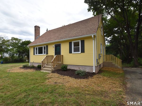 28 Hickory, Colchester, CT 06415