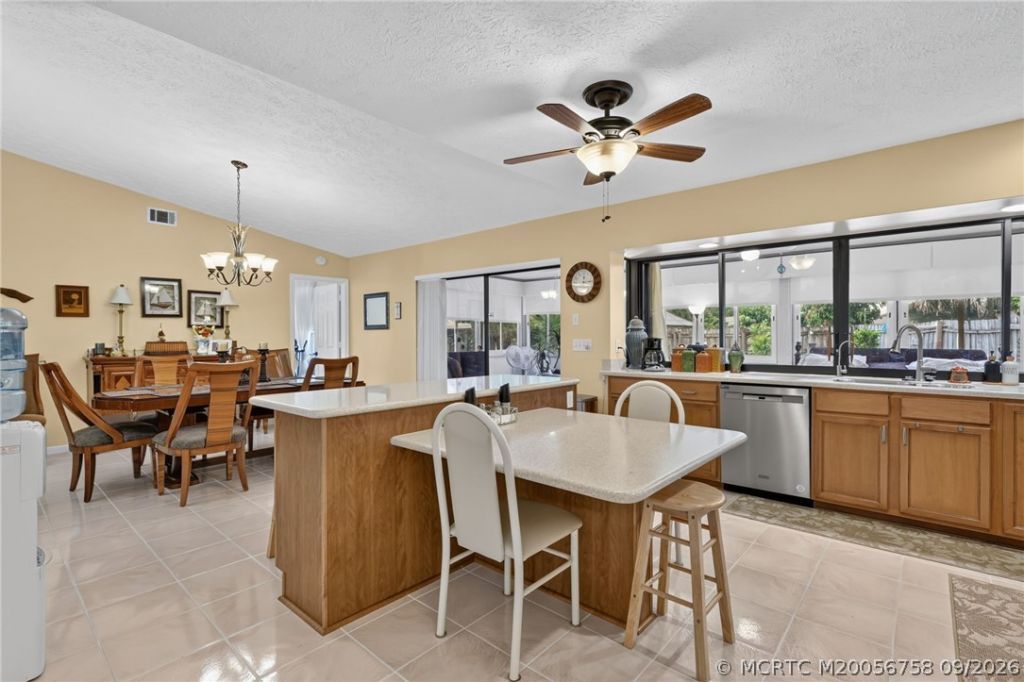 272 SW Ewing Avenue, Port Saint Lucie, FL 34983 Photo