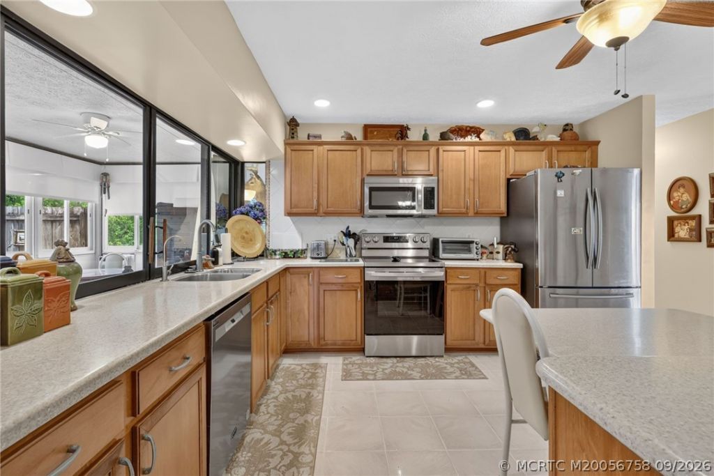 272 SW Ewing Avenue, Port Saint Lucie, FL 34983 Photo