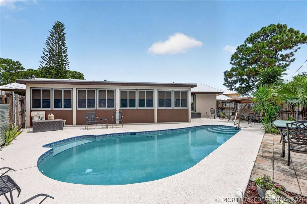 272 SW Ewing Avenue, Port Saint Lucie, FL 34983 Photo